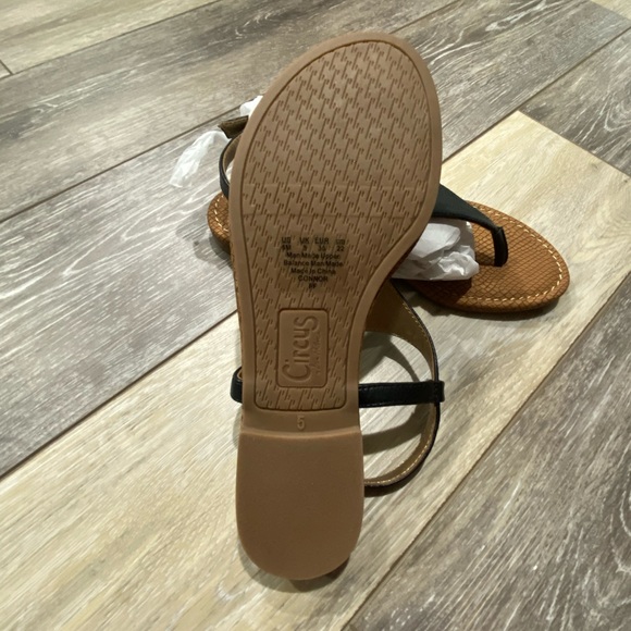 Sam Edelman black sandals - Picture 2 of 4